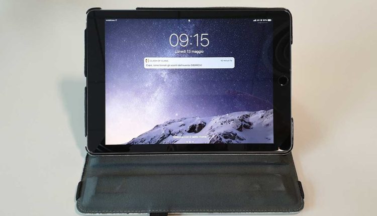 Apple iPad Air 2 da 64gb Wi-Fi + Cellular con accessori – (VENDUTO)