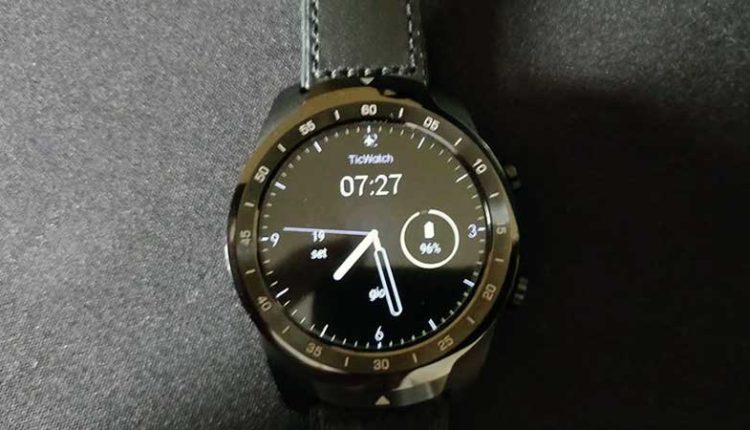 Smartwatch Ticwatch PRO in garanzia e con accessori | GiovaTech