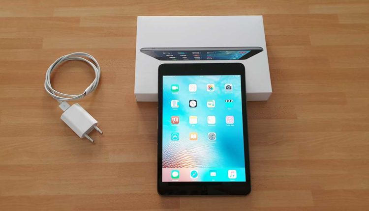 Apple iPad Mini Wi-Fi + Cellular con accessori e scatola – (VENDUTO)